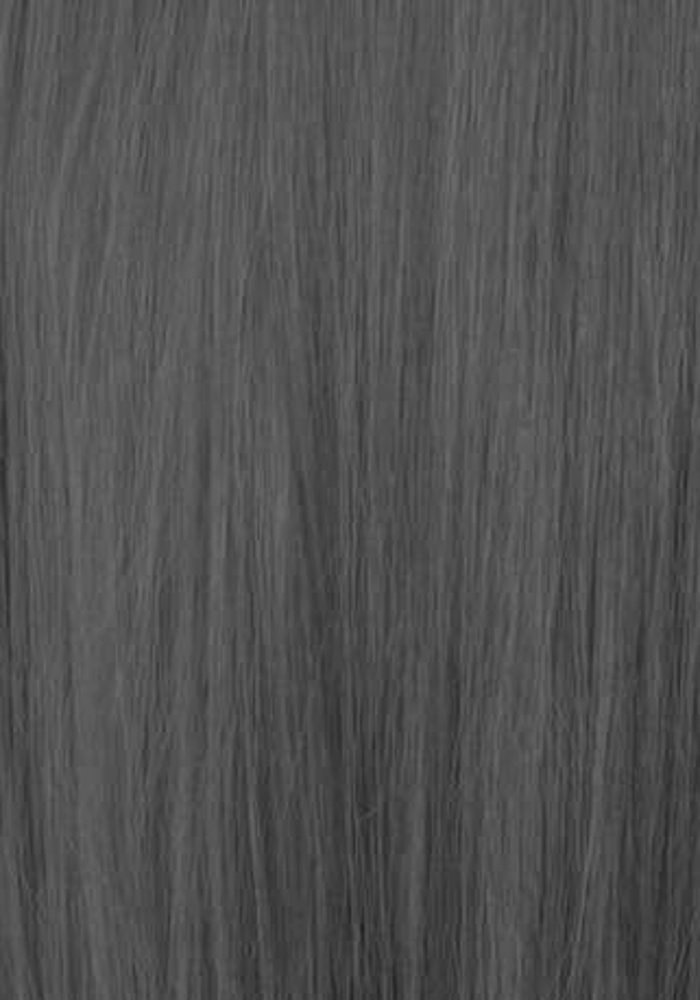 Avant — cheveux gris